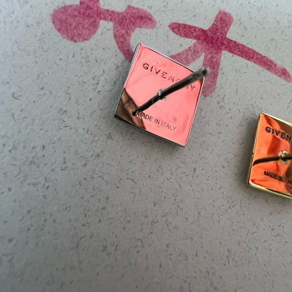 Authentic Givenchy 4G Stud Earrings Silver Gold Toned - Picture 8 of 12